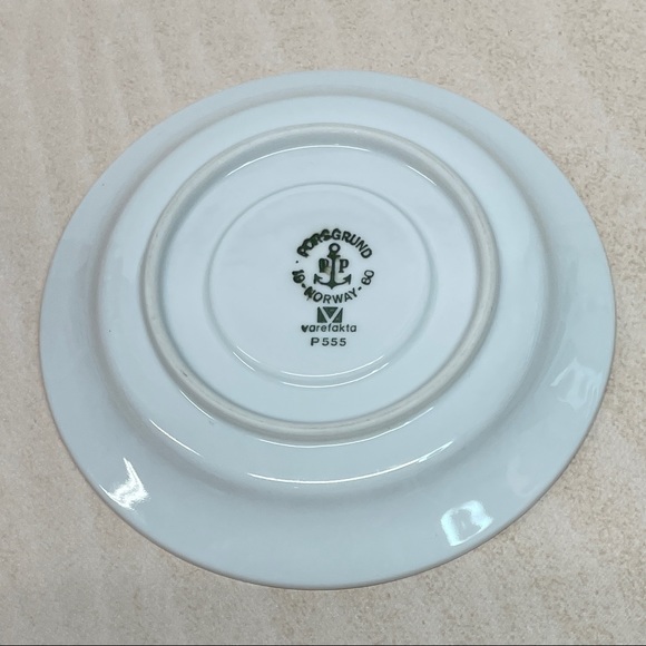 Porsgrund Norway Demitasse Cups & Saucers Porcelain RARE Set of Two - Picture 10 of 10